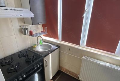 Apartament cu 2 camere decomandat în Girocului - 1