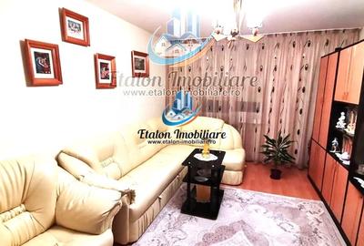 Apartament cu 3 camere decomandat în Dărmănești