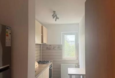 Apartament cu 2 camere decomandat, mobilat în Drumul Taberei