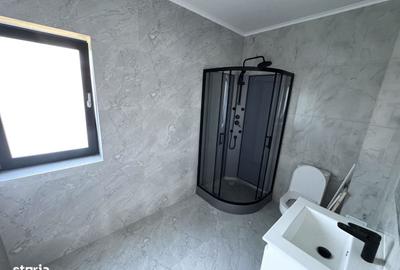 Casă cu 4 camere cu Teren 350 Mp în Miroslava