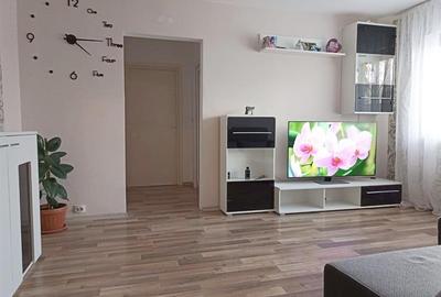 Apartament cu 2 camere semidecomandat, mobilat în Astra - 2
