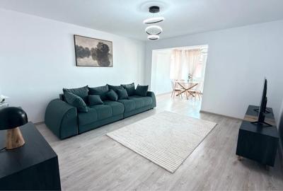 Apartament cu 3 camere decomandat în Central