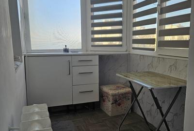Apartament cu 2 camere decomandat în Trocadero - 1