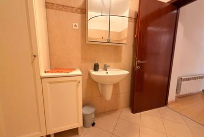 Apartament cu 2 camere decomandat, mobilat în Polonă - 16