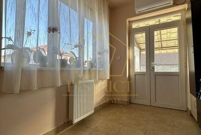 Casă cu 3 camere în Giroc