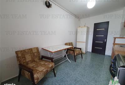 Apartament cu 4 camere decomandat, mobilat în Gara