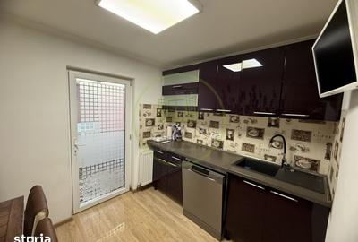 Apartament cu 3 camere decomandat, mobilat în Rovine - 7