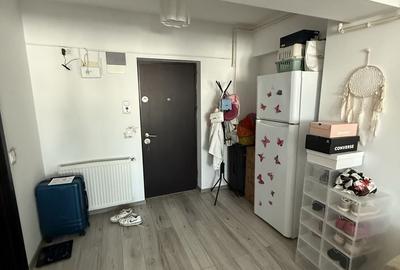 Apartament cu 2 camere semidecomandat în Exterior Vest
