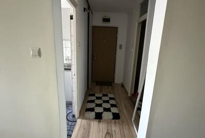 Apartament decomandat în Vitan
