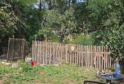 Casă cu Teren 1080 Mp în Petros