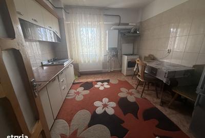 Apartament cu 2 camere decomandat în Rovine