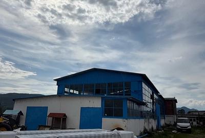 Spațiu comercial, de 5,000 mp, în Gura Văii - 1
