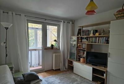 Apartament cu 2 camere decomandat, mobilat în Doamna Ghica