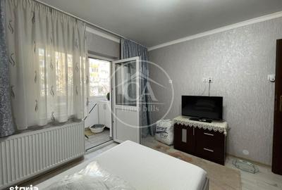 Apartament cu 2 camere decomandat în Valenta - 1
