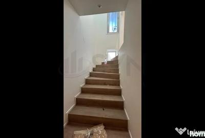 Casă cu 7 camere cu Teren 924 Mp în Ultracentral