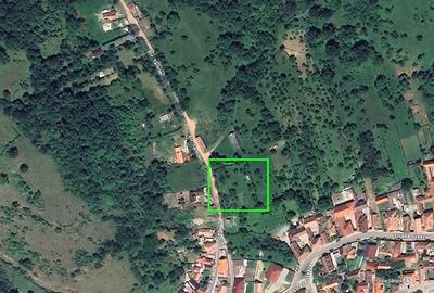 Teren de 850 mp, în Central