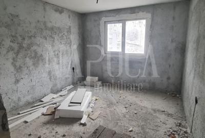 Apartament cu 3 camere semidecomandat în Florești - 4