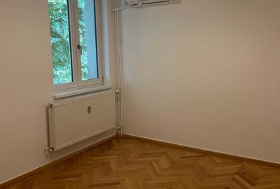 Apartament cu 63 camere decomandat, mobilat în Dristor - 4