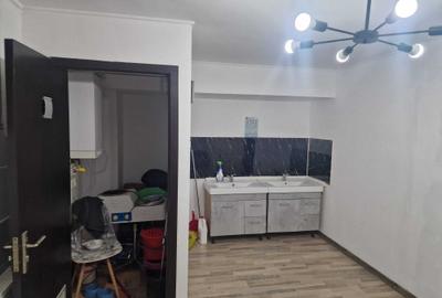 Spațiu comercial, de 123 mp, în Central