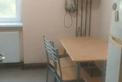 Apartament cu 2 camere semidecomandat în Central - 1