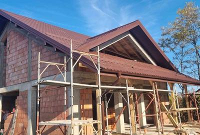 Casă cu 5 camere cu Teren 500 Mp în Central - 3