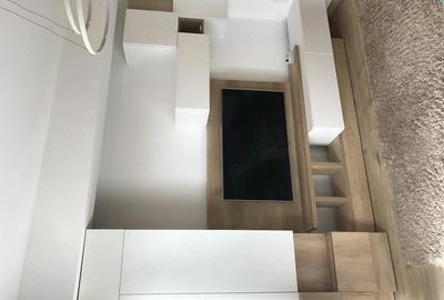 Apartament cu 2 camere decomandat, mobilat în Tei