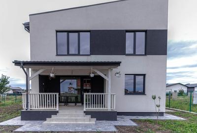 Casă individuală cu 5 camere cu Teren 560 Mp în Gulia - 1