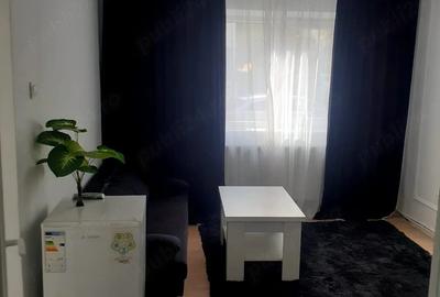 Garsonieră decomandată în Central - 1