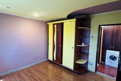 Apartament cu 2 camere decomandat în Miorița - 2