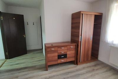 Casă cu 10 camere cu Teren 958 Mp în Central - 5
