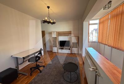 Apartament cu 3 camere decomandat, mobilat în Hipodrom 3