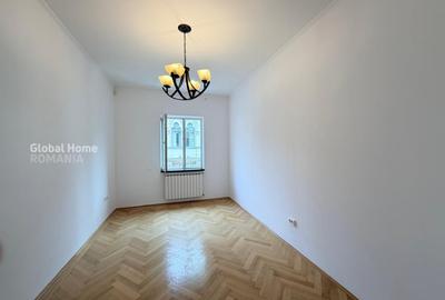 Apartament cu 3 camere semidecomandat în Universitate