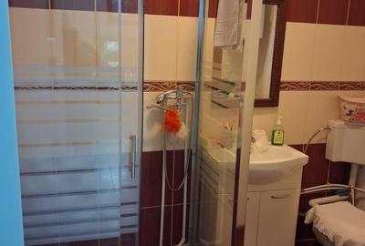 Casă cu 3 camere în Botoșești-Paia