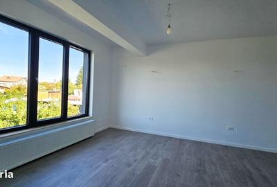 Casă cu 4 camere în Militari