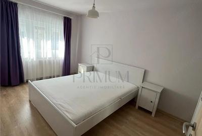 Apartament cu 3 camere semidecomandat în Girocului