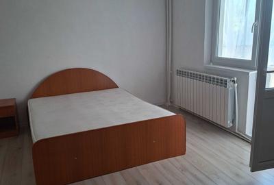 Apartament cu 2 camere decomandat în Exterior Vest - 3