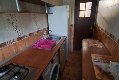 Apartament cu 2 camere semidecomandat în Șcheia
