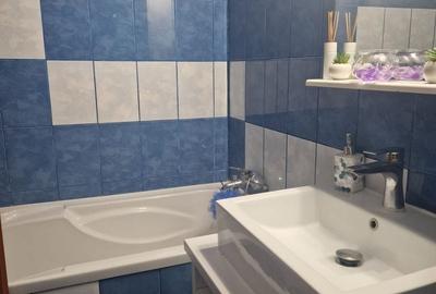 Apartament cu 2 camere decomandat în Basarabia