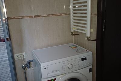 Garsonieră decomandată în Delfinariu - 3