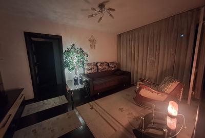 Apartament cu 3 camere semidecomandat în Tomis Nord - 2
