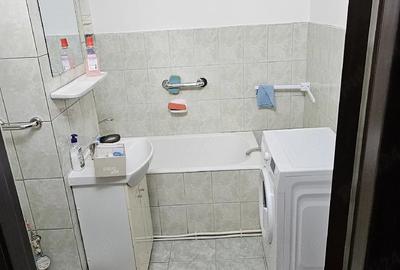 Apartament cu 3 camere decomandat în Simeria - 3