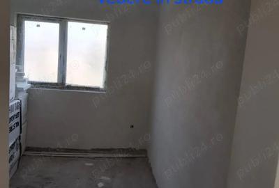Casă cu 5 camere cu Teren 496 Mp în Central - 9