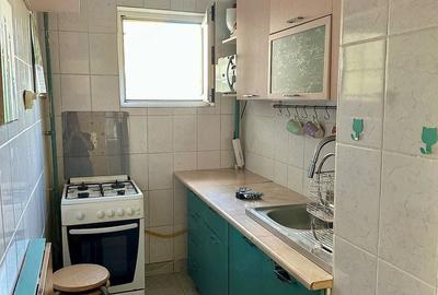 Apartament cu 2 camere semidecomandat în Rahova