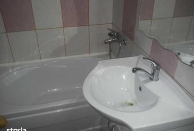 Apartament cu 2 camere nedecomandat în Tătărași