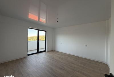 Apartament cu 2 camere decomandat în Rediu