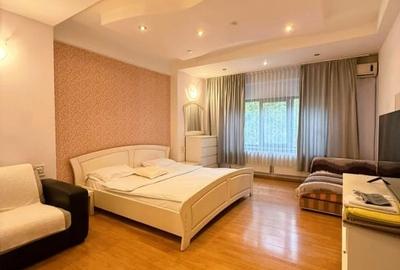 Apartament cu 3 camere semidecomandat în Universitate - 5