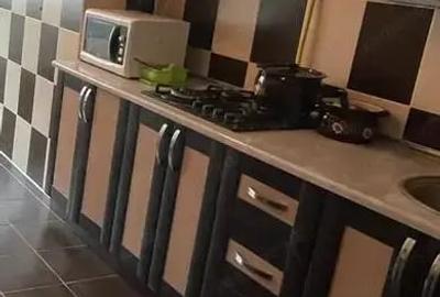 Apartament cu 2 camere decomandat în Astra