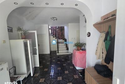 Casă cu 5 camere cu Teren 300 Mp în Central - 13