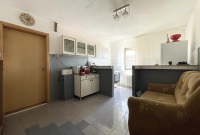 Apartament cu 2 camere semidecomandat, mobilat în Buziașului - 3