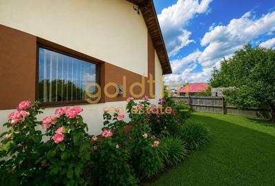 Casă individuală cu 3 camere cu Teren 900 Mp în Răchițele de Sus